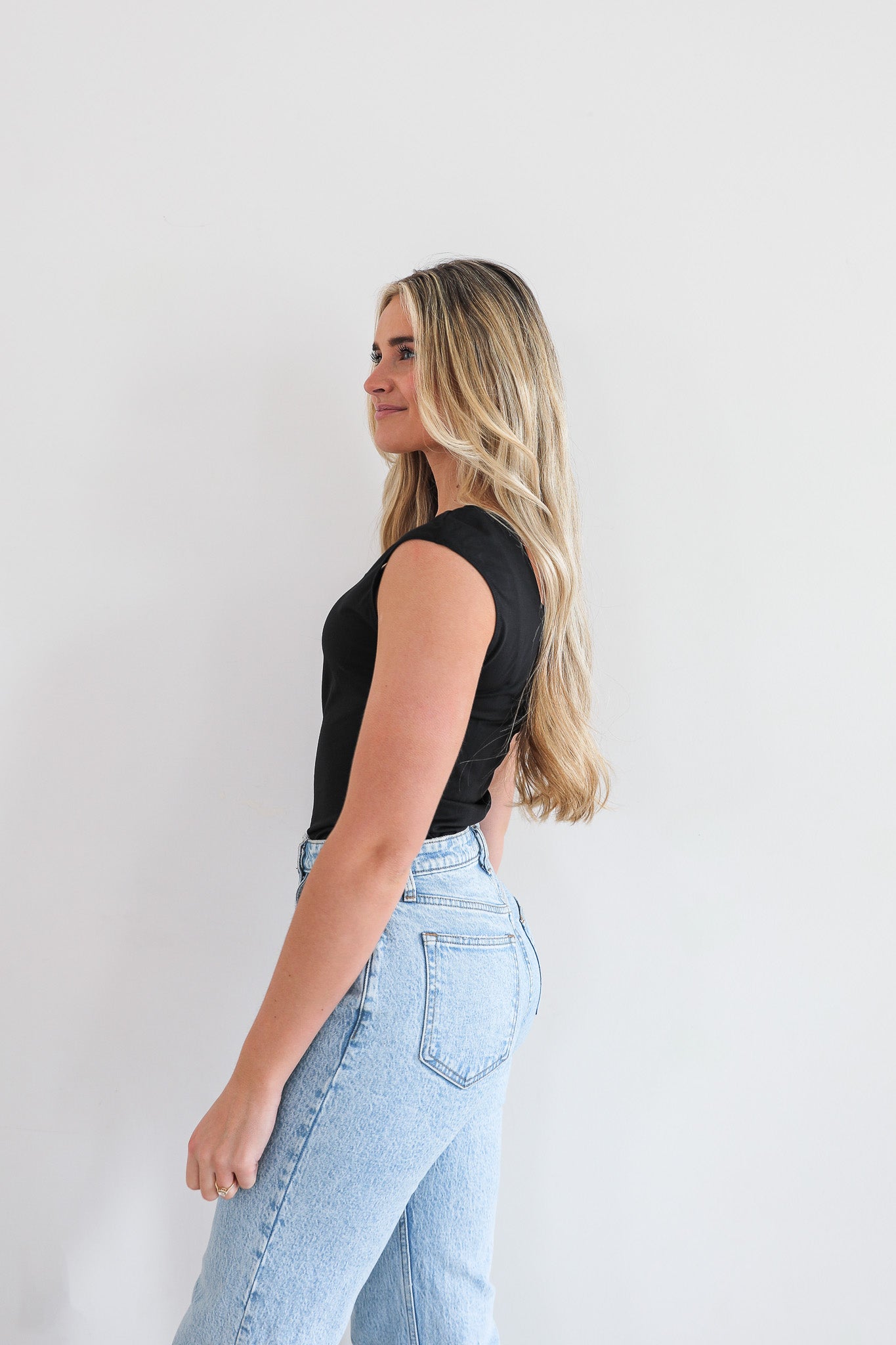 LAYERING BODYSUIT IN BLACK FINAL SALE