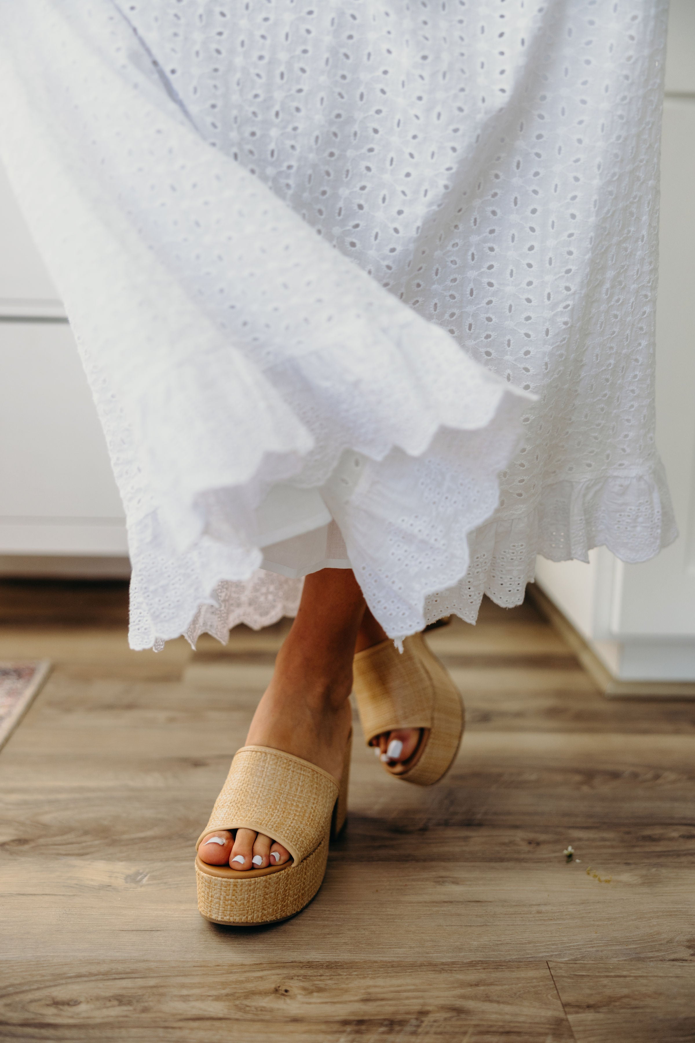 THE DUTTON IN WHITE EYELET FINAL SALE