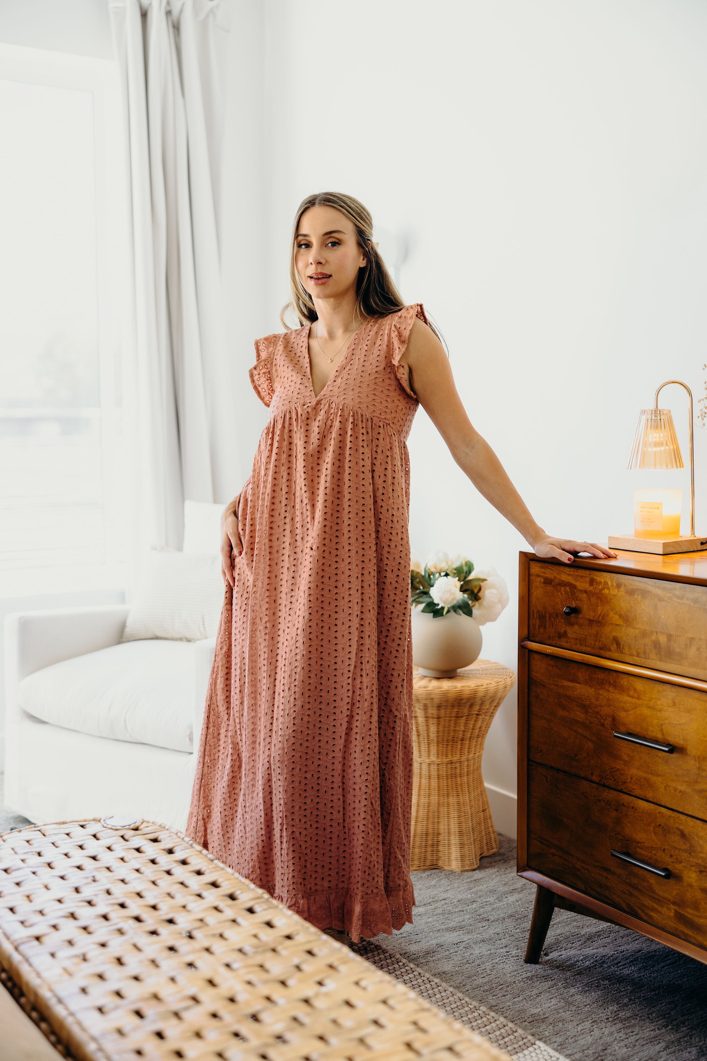 THE DUTTON IN LIGHT CORAL EYELET FINAL SALE