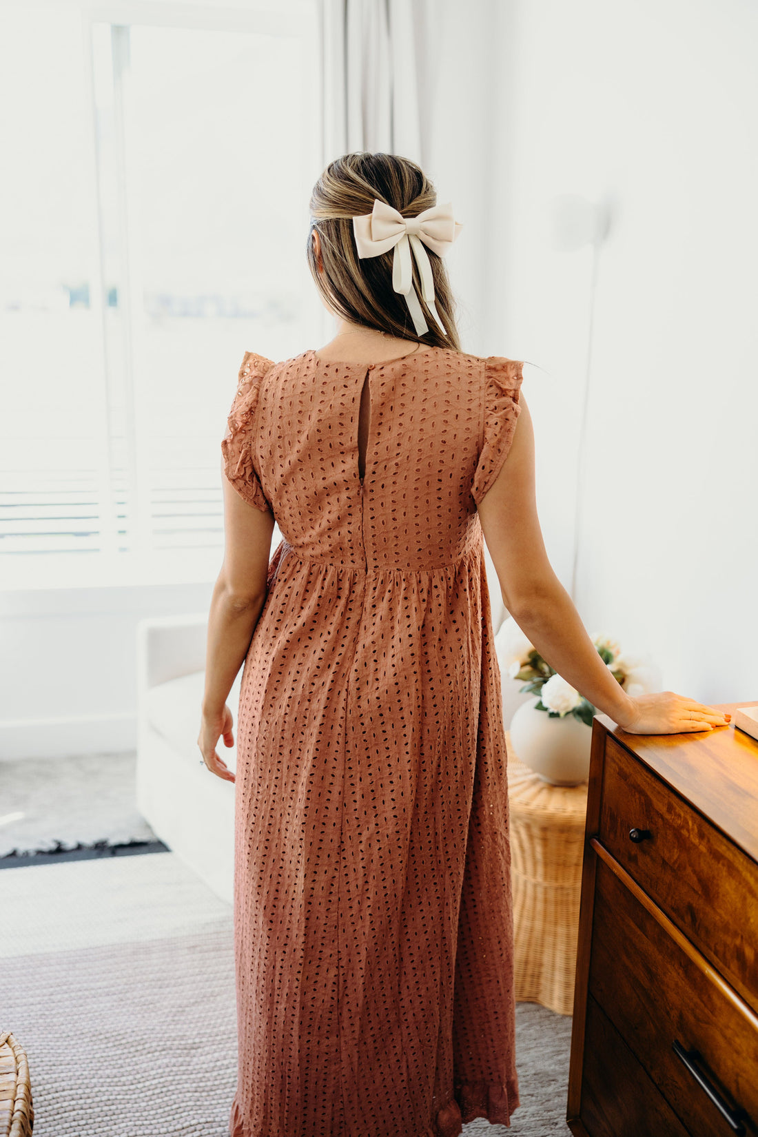 THE DUTTON IN LIGHT CORAL EYELET FINAL SALE