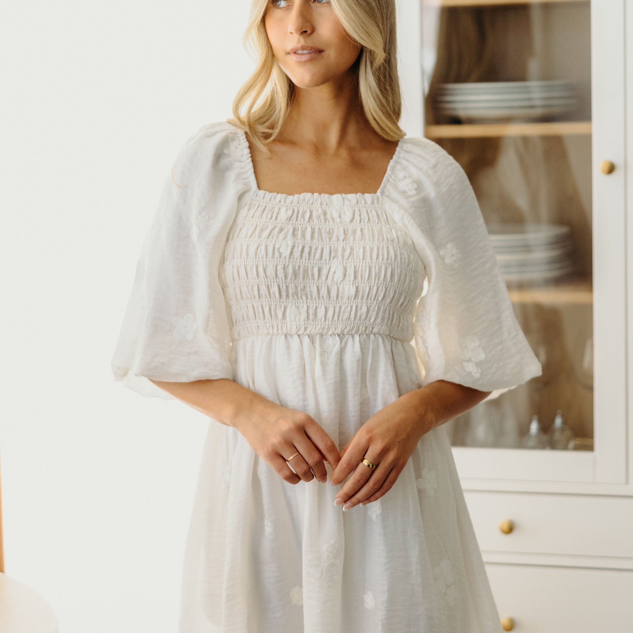 THE SCOTLYNN IN MACADAMIA FINAL SALE