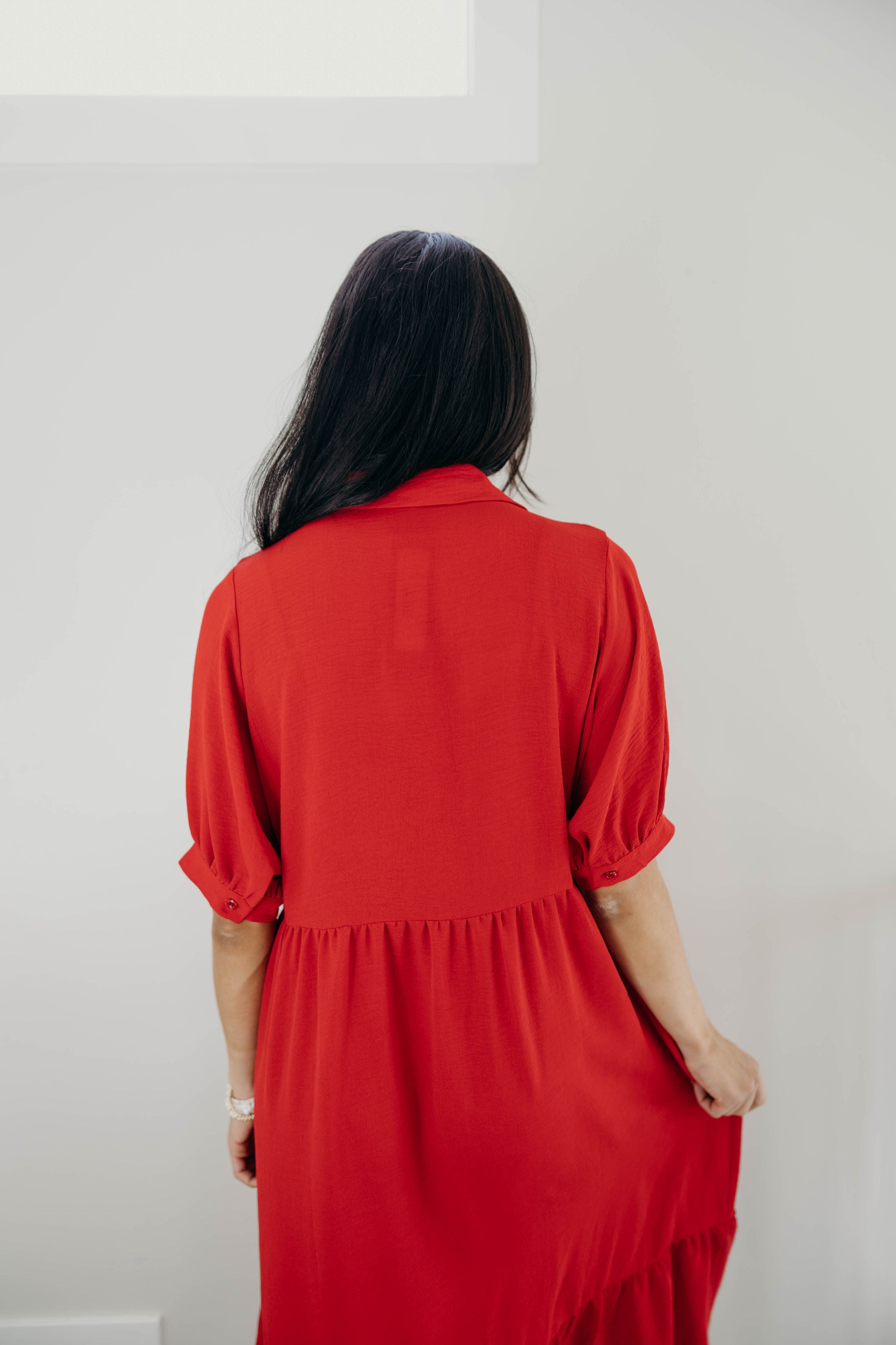 THE LEO IN CHERRY TOMATO FINAL SALE