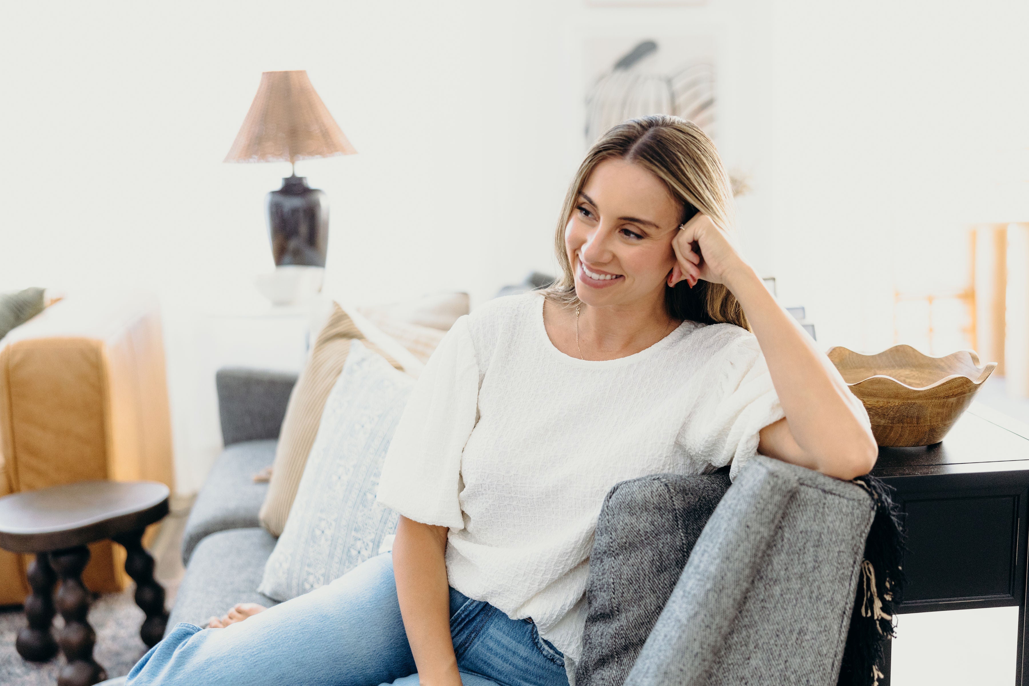 PUFF SLEEVE TOP IN BUTTERCREAM FINAL SALE