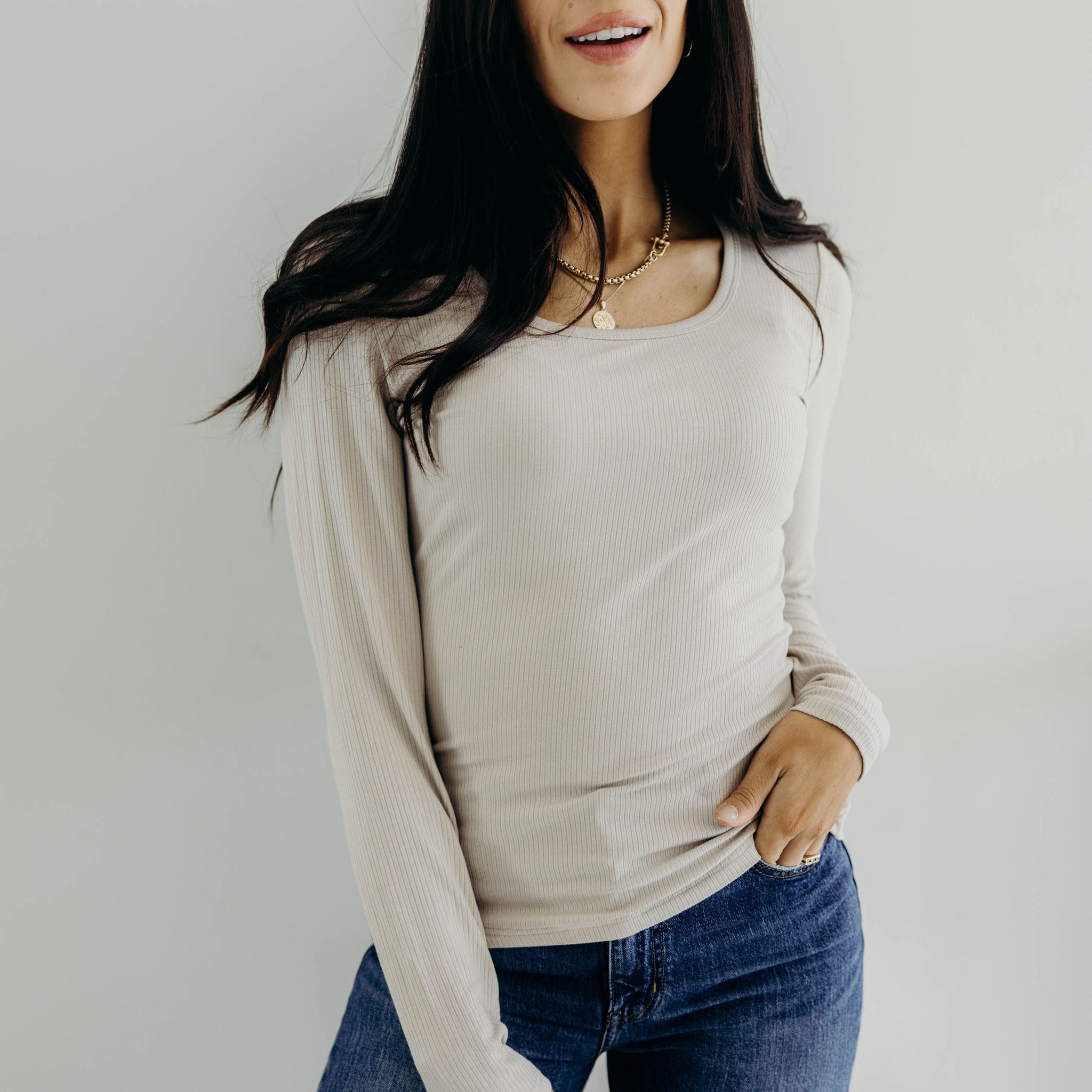 LONG SLEEVE SCOOP TEE IN SAND