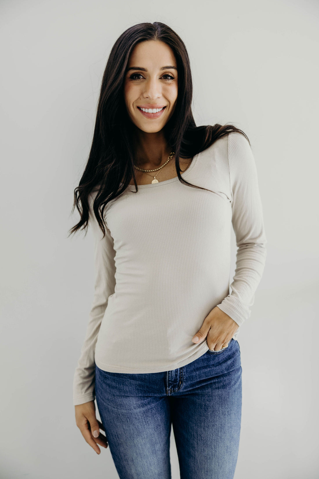 LONG SLEEVE SCOOP TEE IN SAND