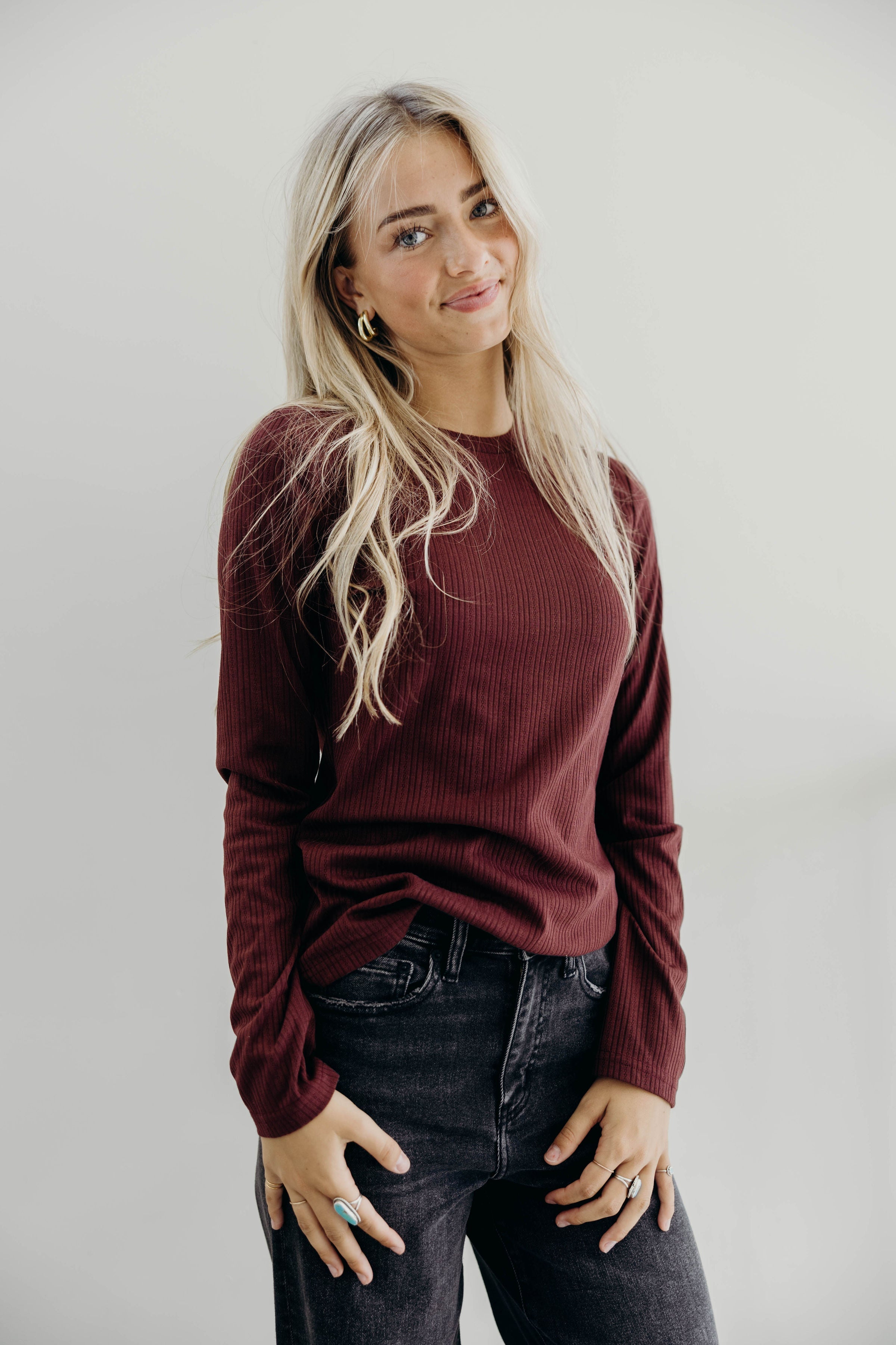 POINTELLE LONG SLEEVE TEE IN WINE