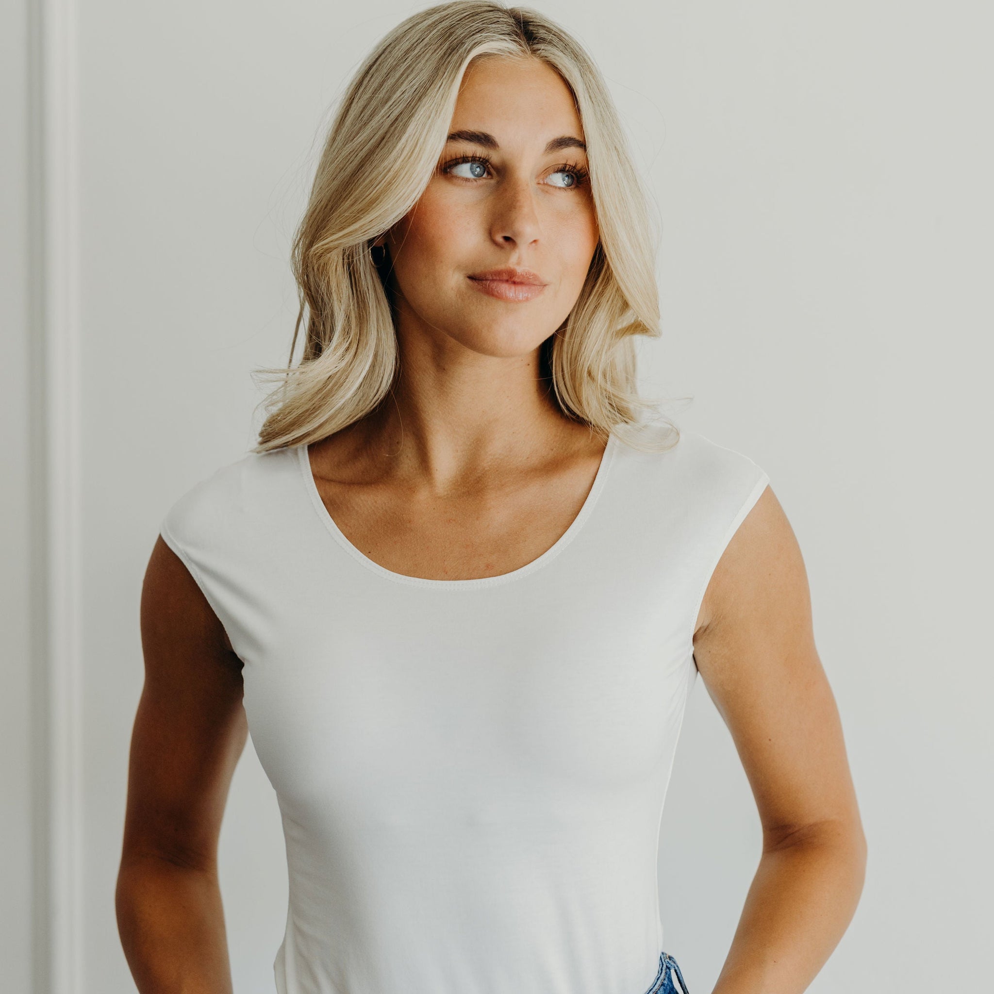 LAYERING CAP SLEEVE IN CREAM