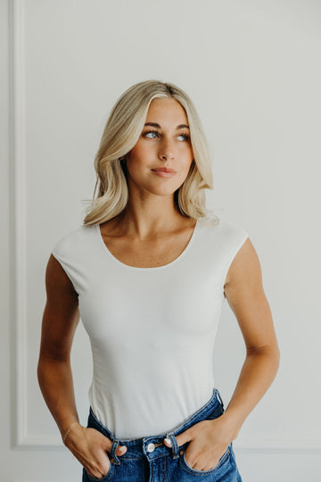 LAYERING CAP SLEEVE IN CREAM