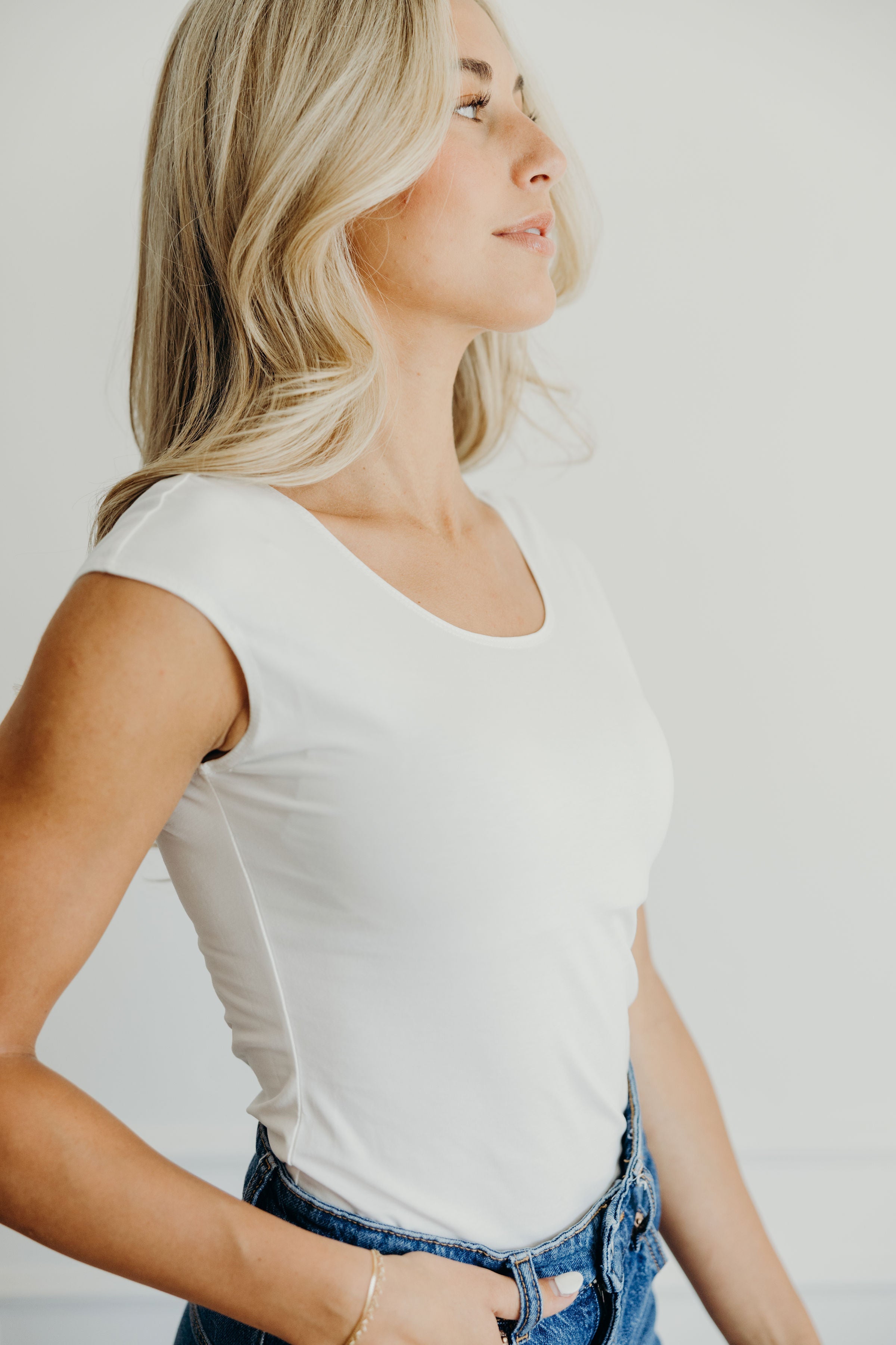 LAYERING CAP SLEEVE IN CREAM