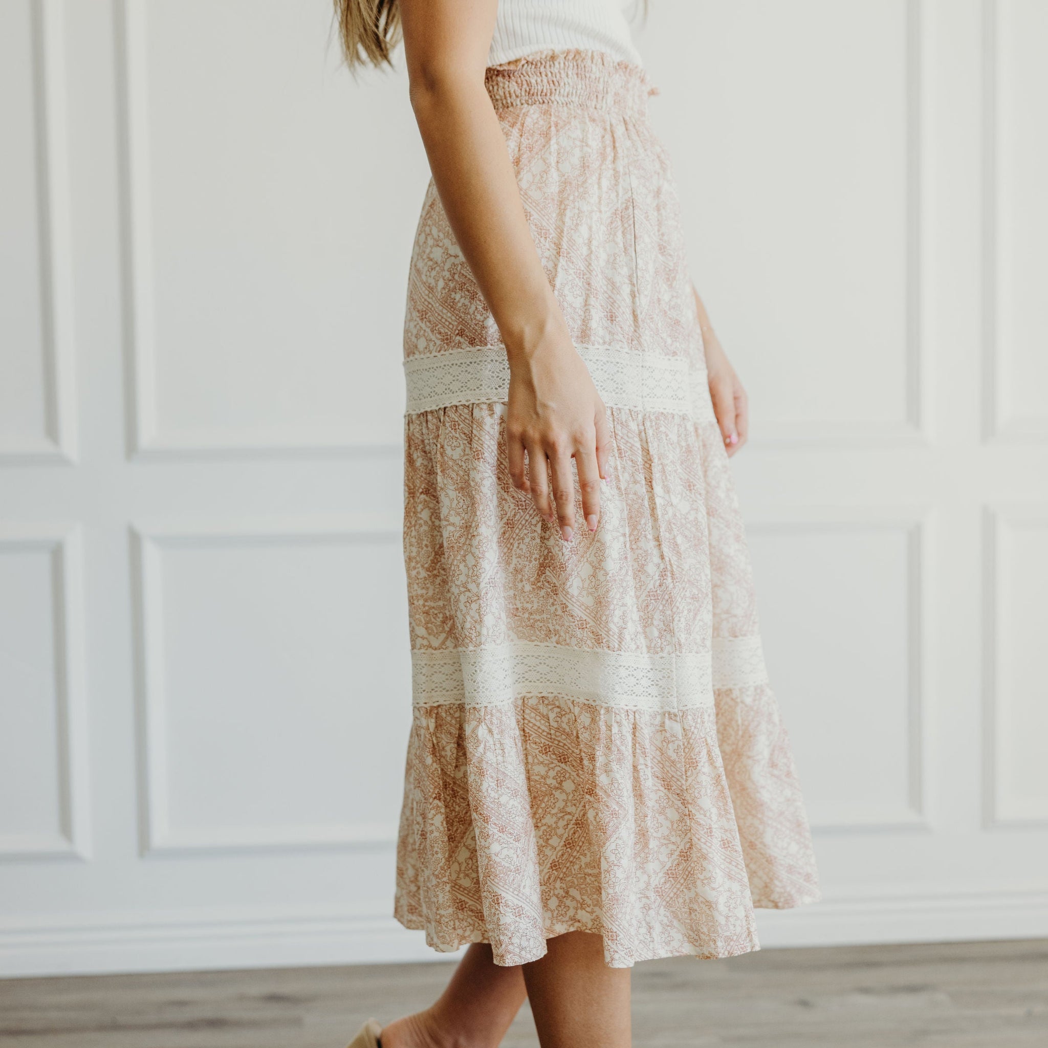 RUCHED WAIST SKIRT IN PINK PRISM FINAL SALE