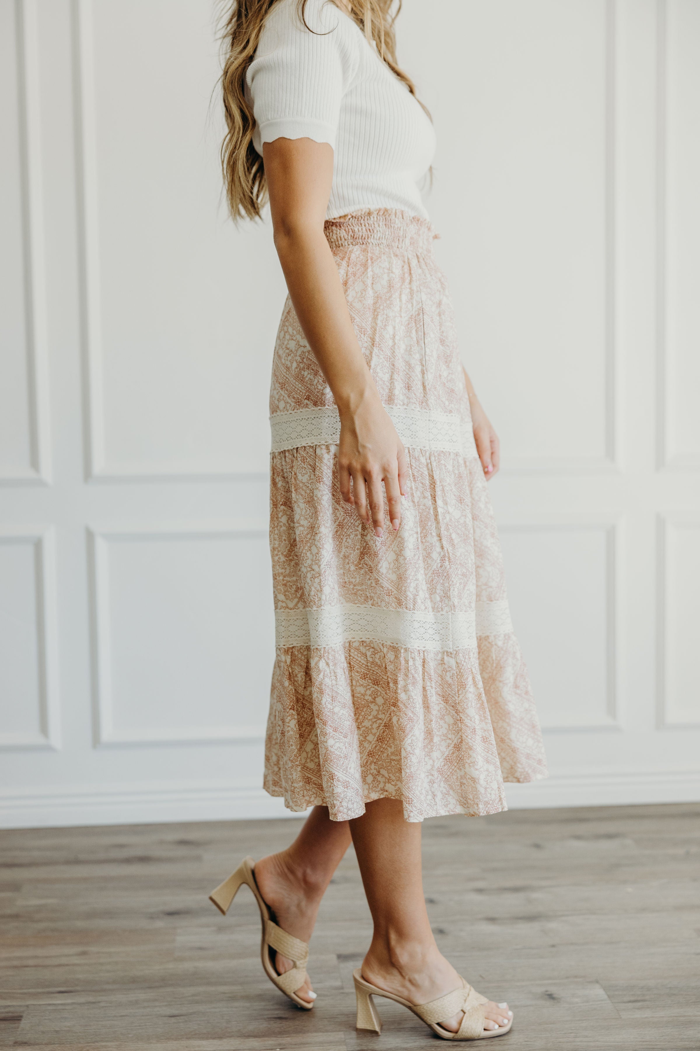 RUCHED WAIST SKIRT IN PINK PRISM FINAL SALE