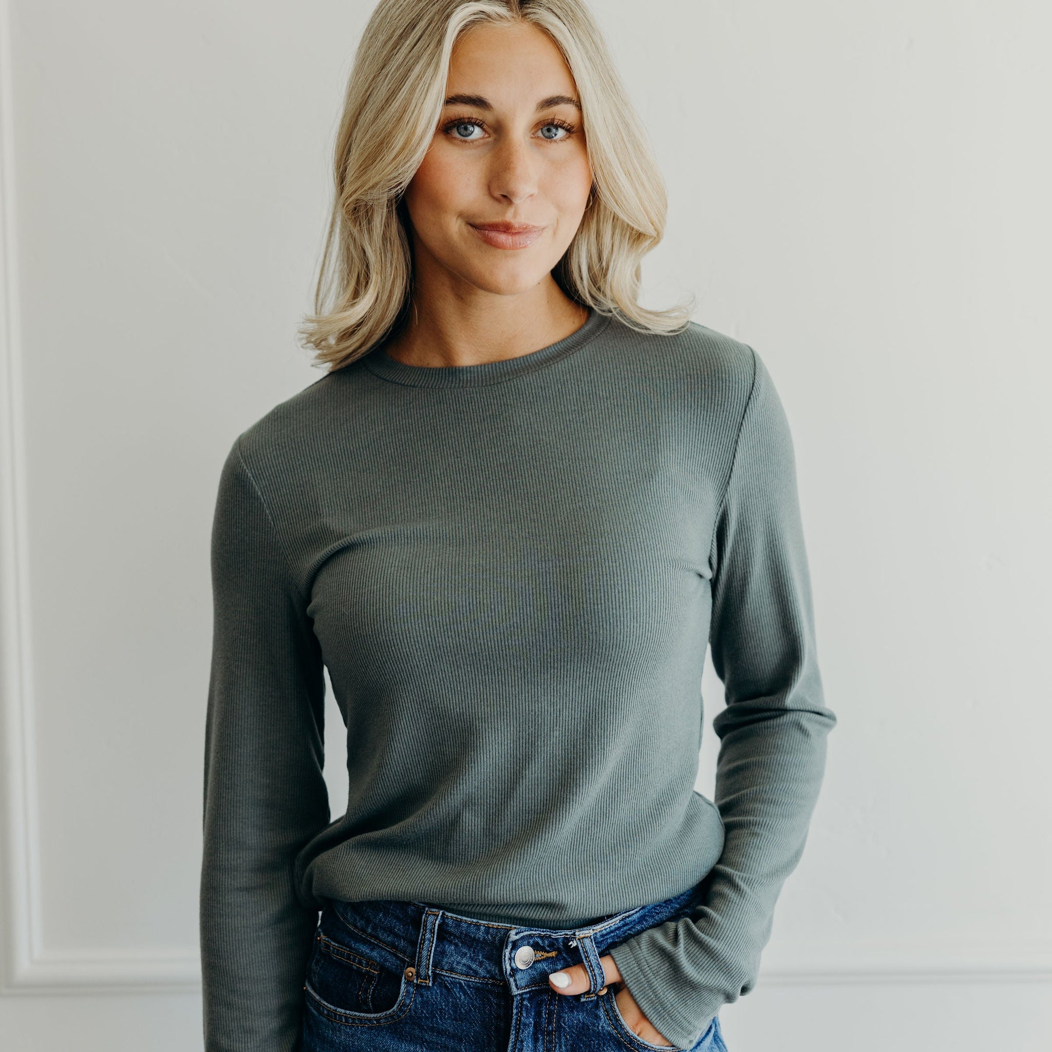 HIGH NECK LONG SLEEVE TEE IN ASPEN GREEN