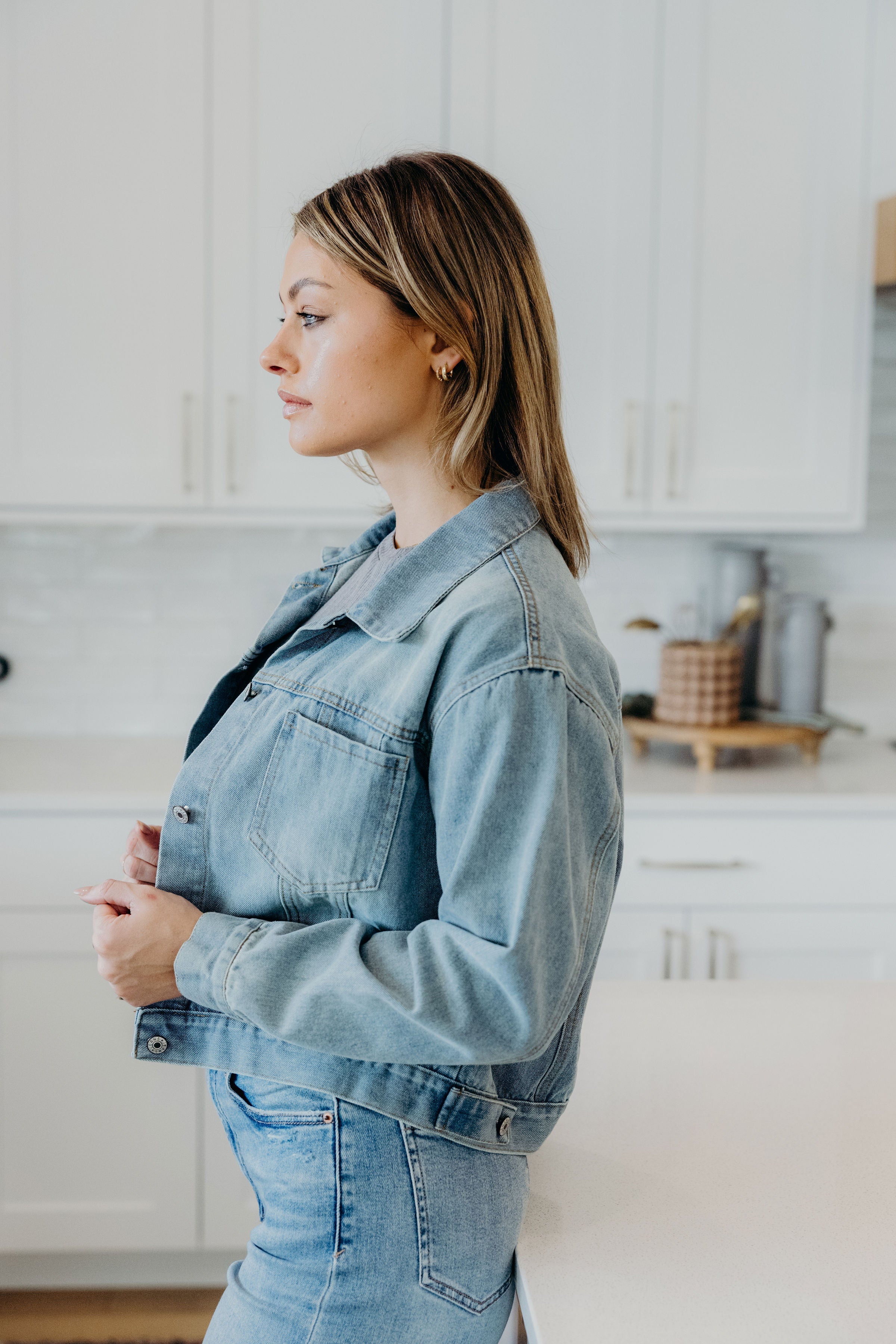 VINTAGE CROPPED JACKET IN LIGHT WASH FINAL SALE