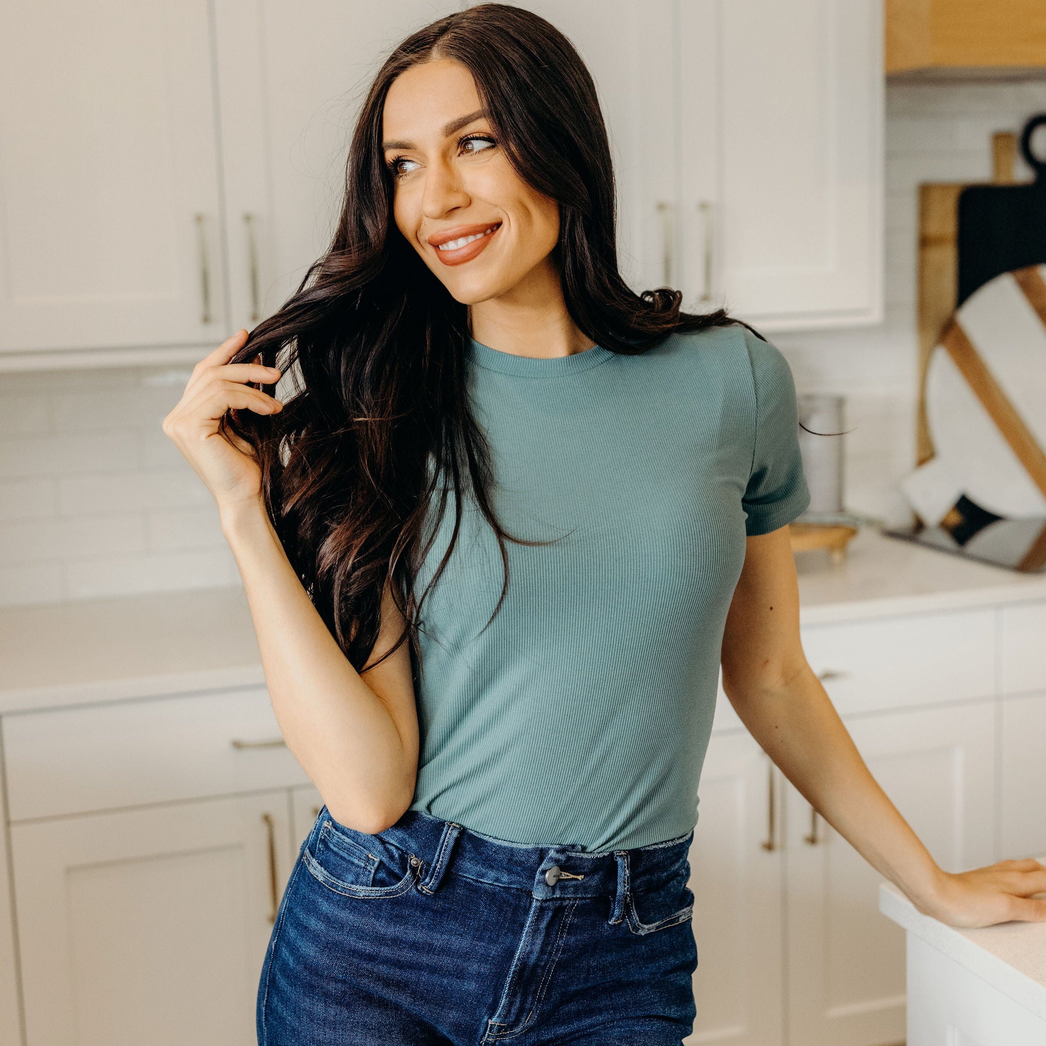 SHORT SLEEVE RIBBED TEE IN GLACIER LAKE FINAL SALE