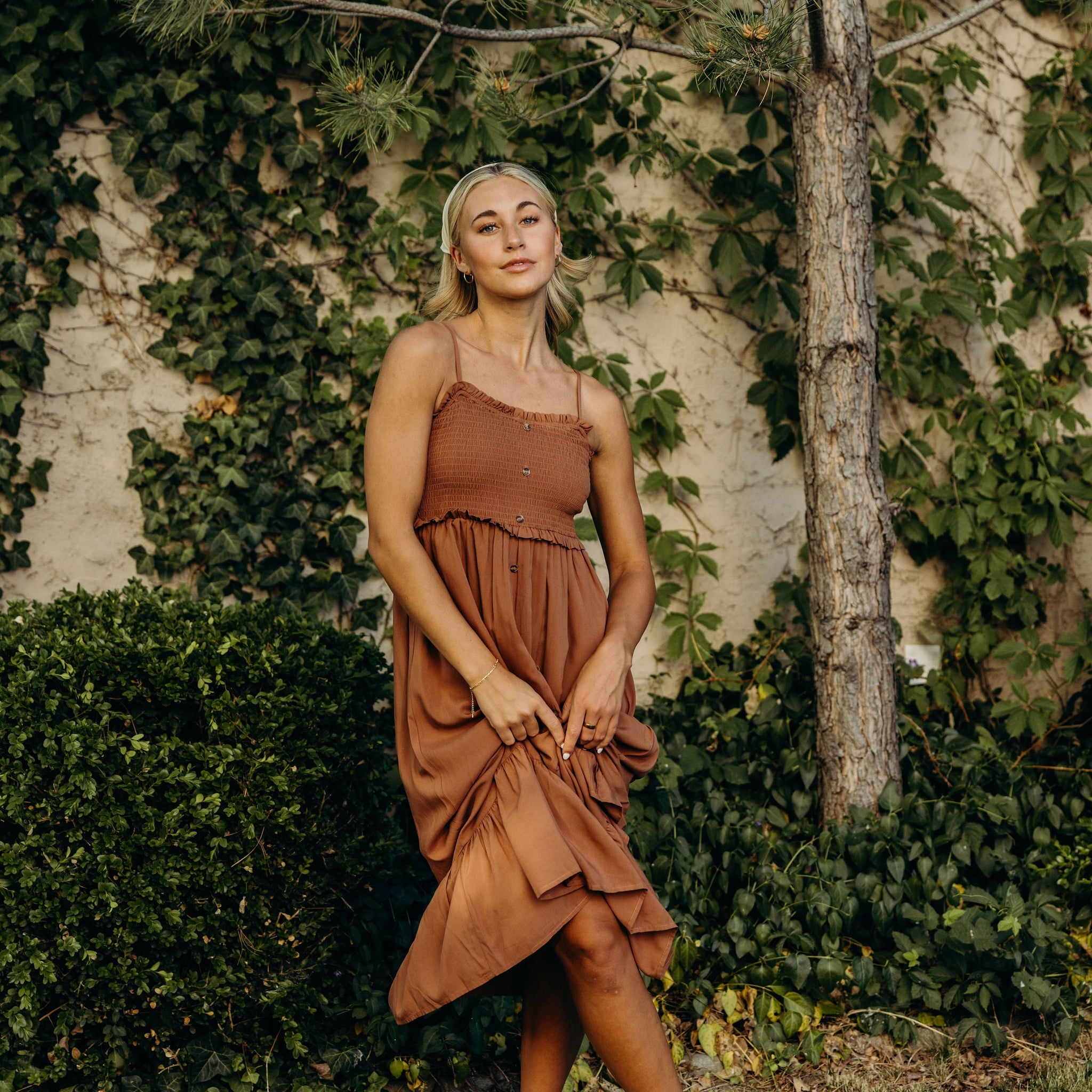 THE JONES IN DESERT SAND FINAL SALE