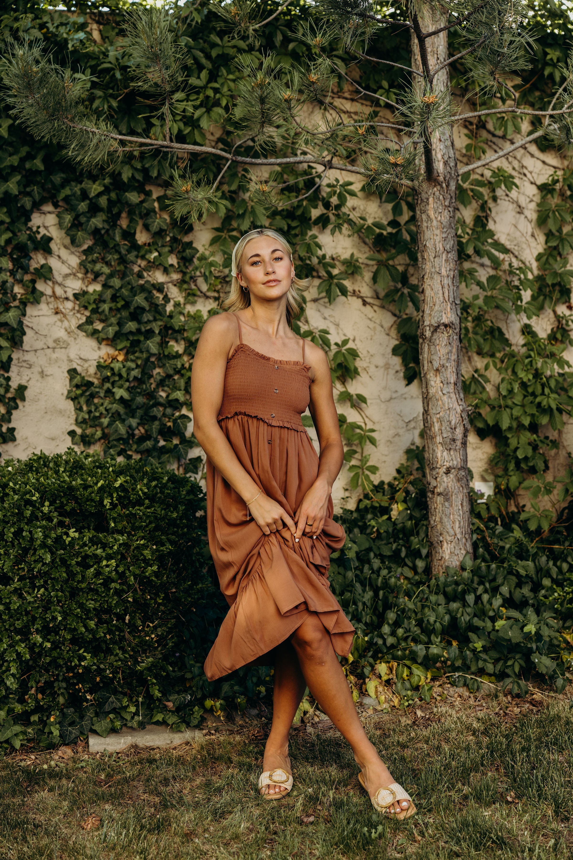 THE JONES IN DESERT SAND FINAL SALE