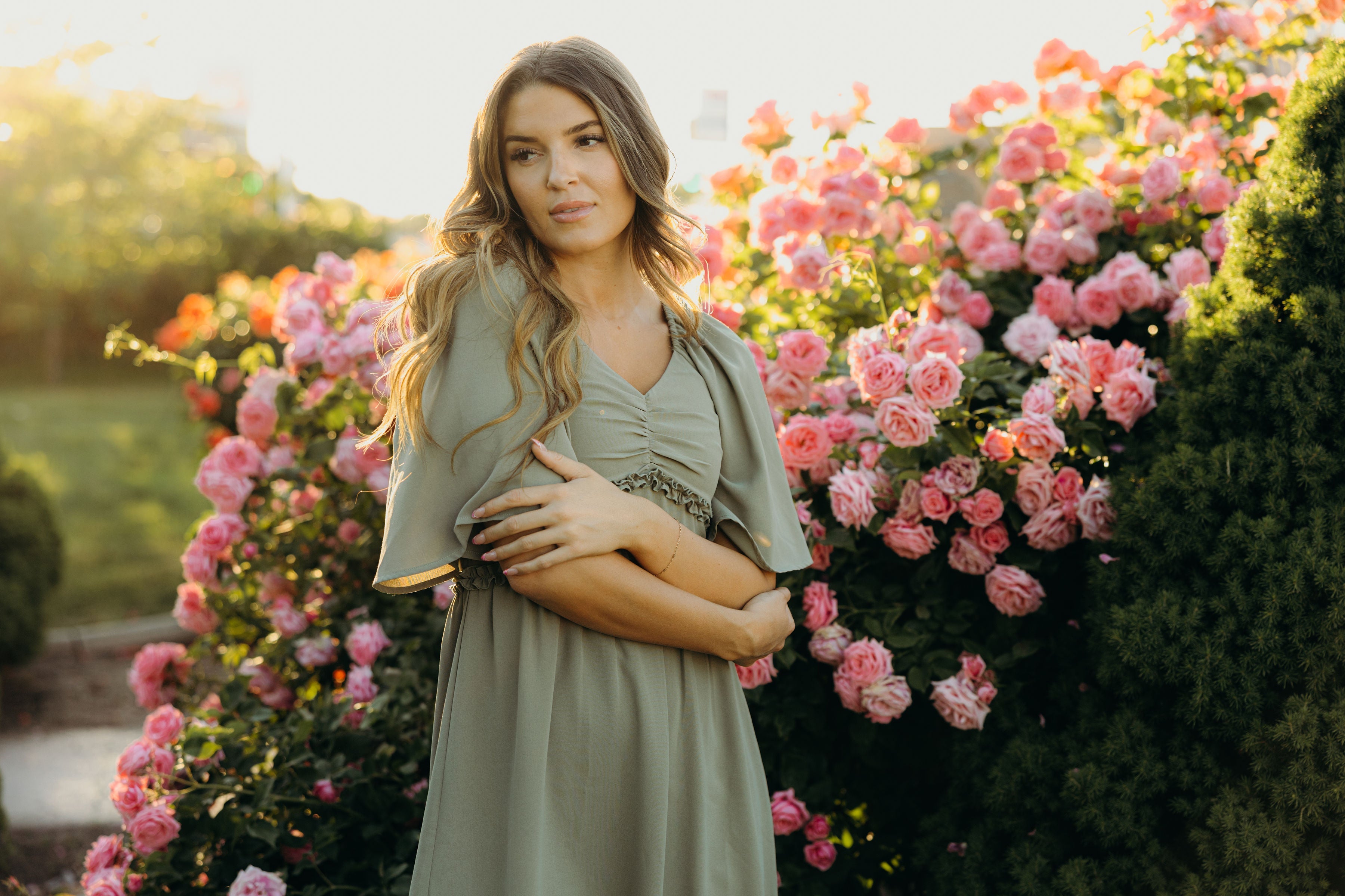 THE MAYA IN PISTACHIO GLOW FINAL SALE