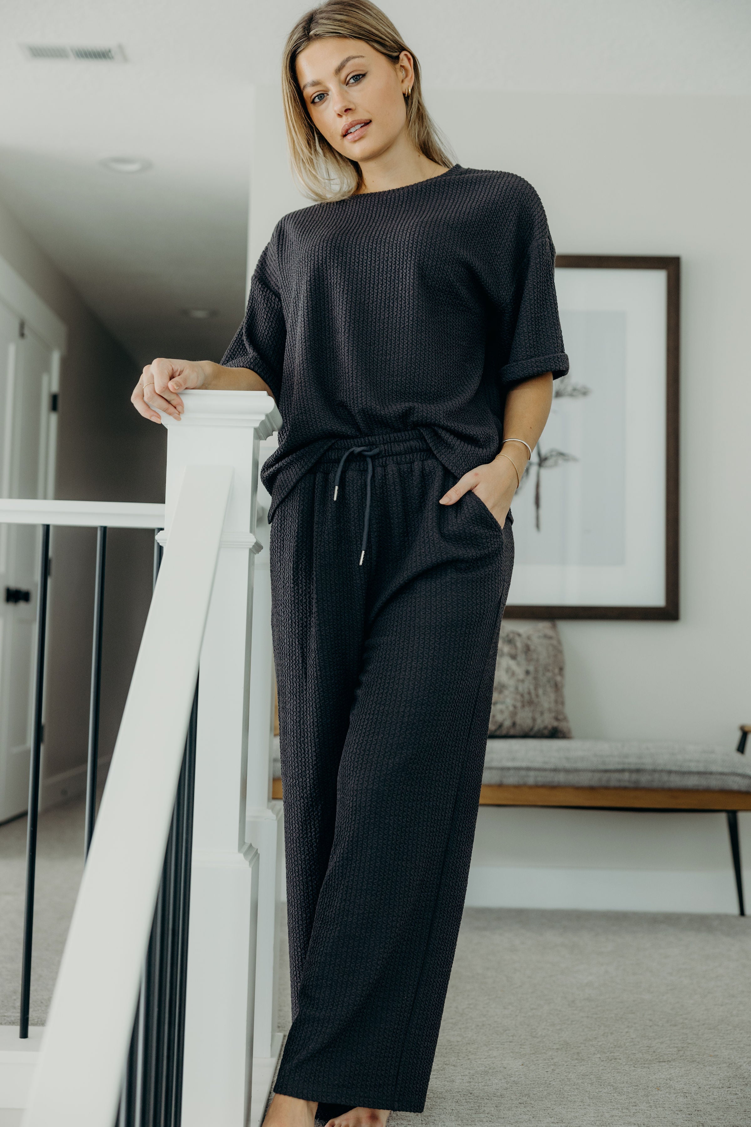 TEXTURED KNIT TOP IN RICH CHARCOAL FINAL SALE