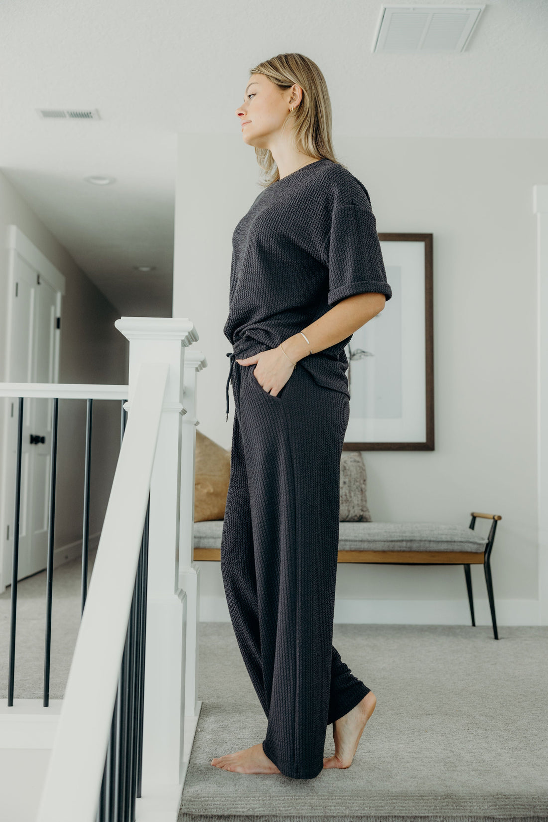 TEXTURED KNIT PANT IN RICH CHARCOAL FINAL SALE