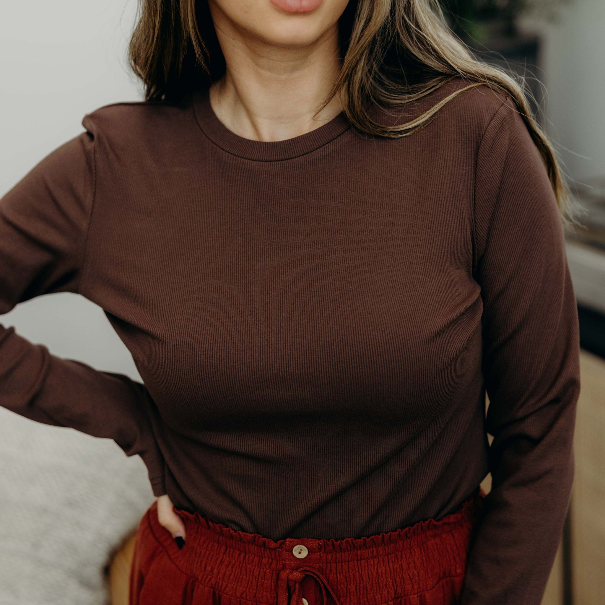 HIGH NECK LONG SLEEVE TEE IN RUSTIC BROWN FINAL SALE