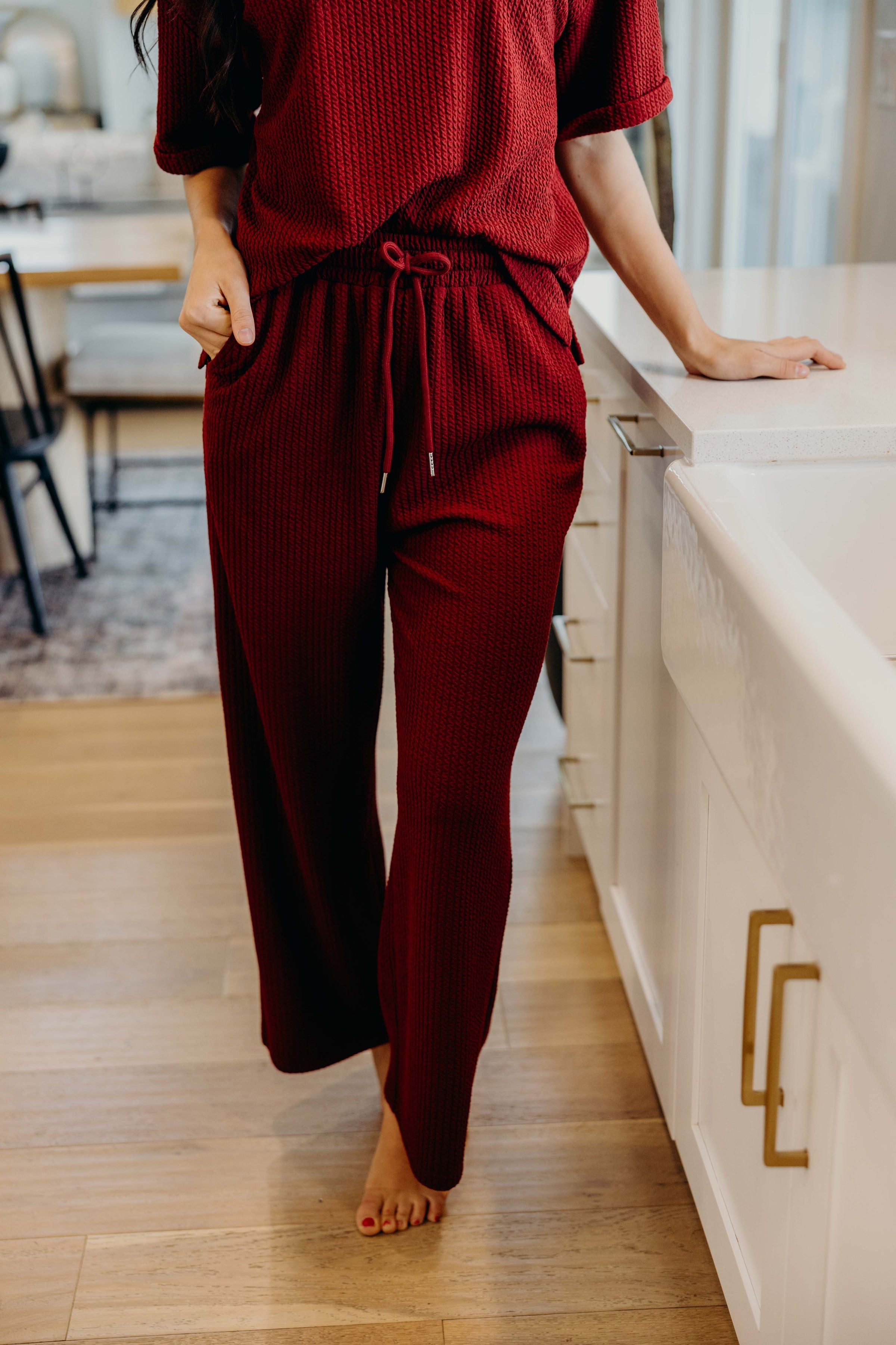 TEXTURED KNIT PANT IN CRANAPPLE