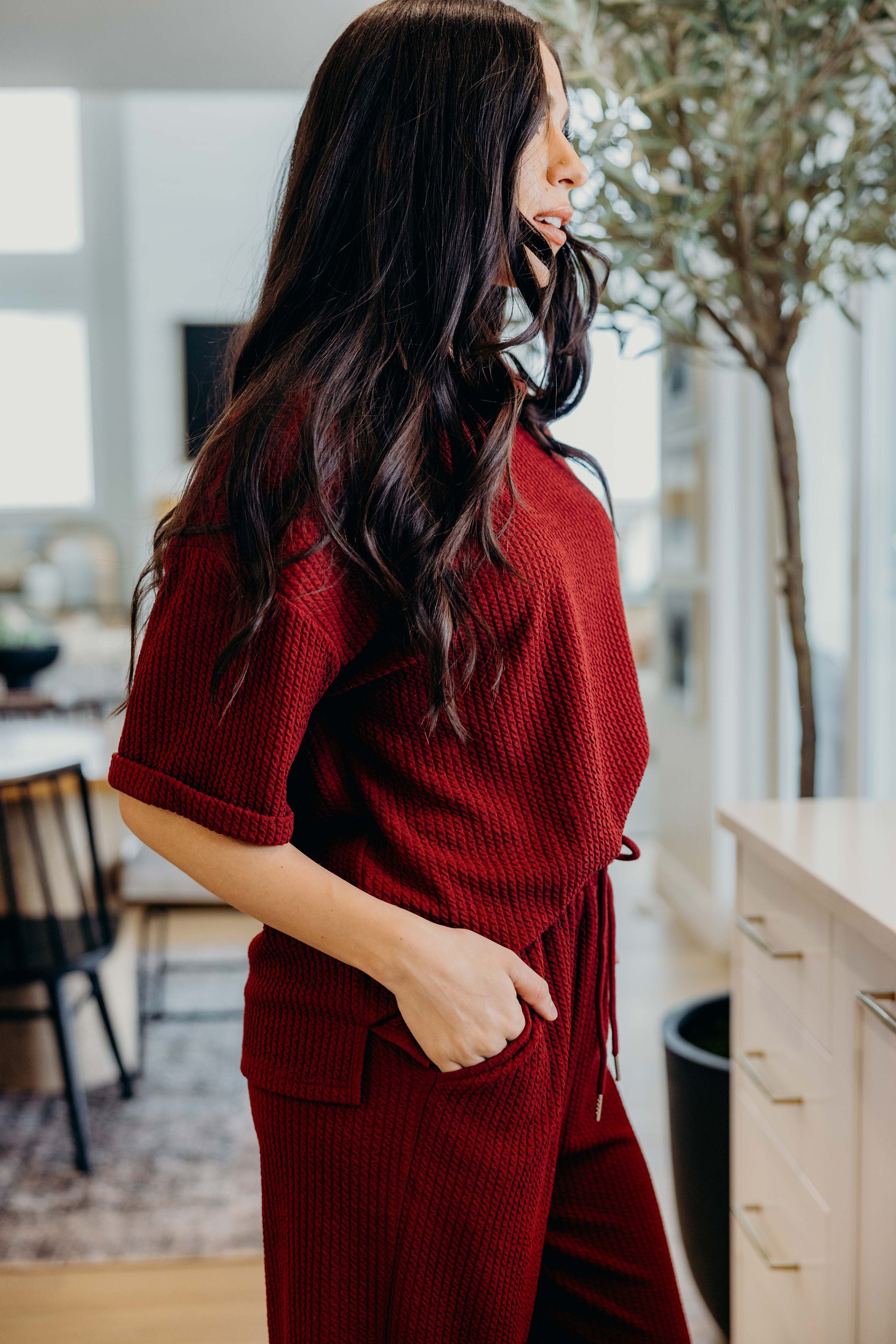 TEXTURED KNIT PANT IN CRANAPPLE