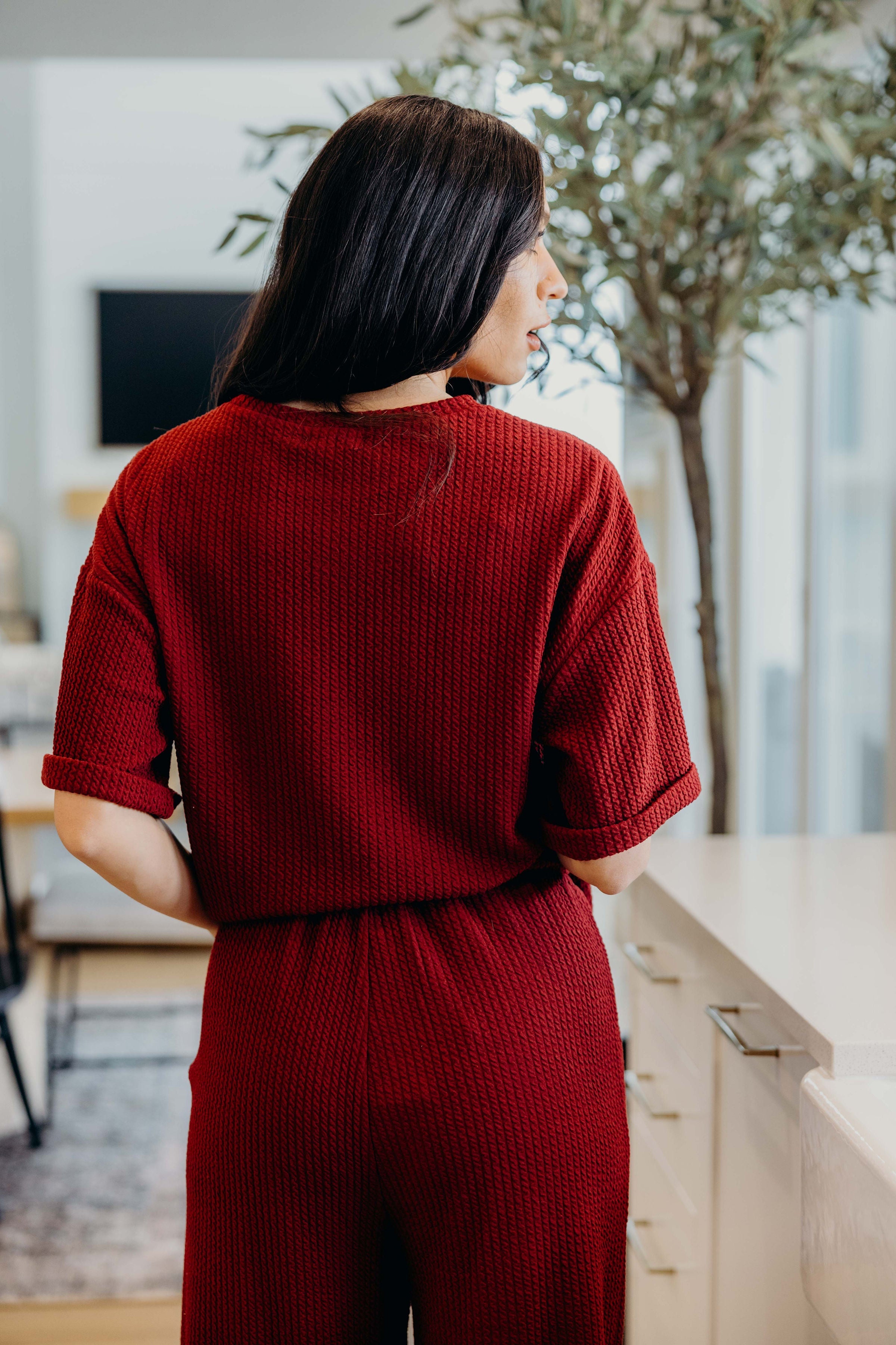 TEXTURED KNIT PANT IN CRANAPPLE