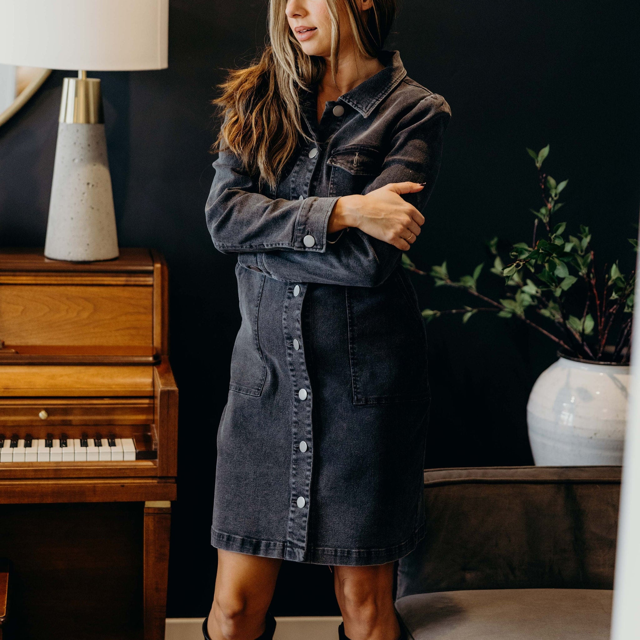 THE MAE IN VINTAGE BLACK WASH