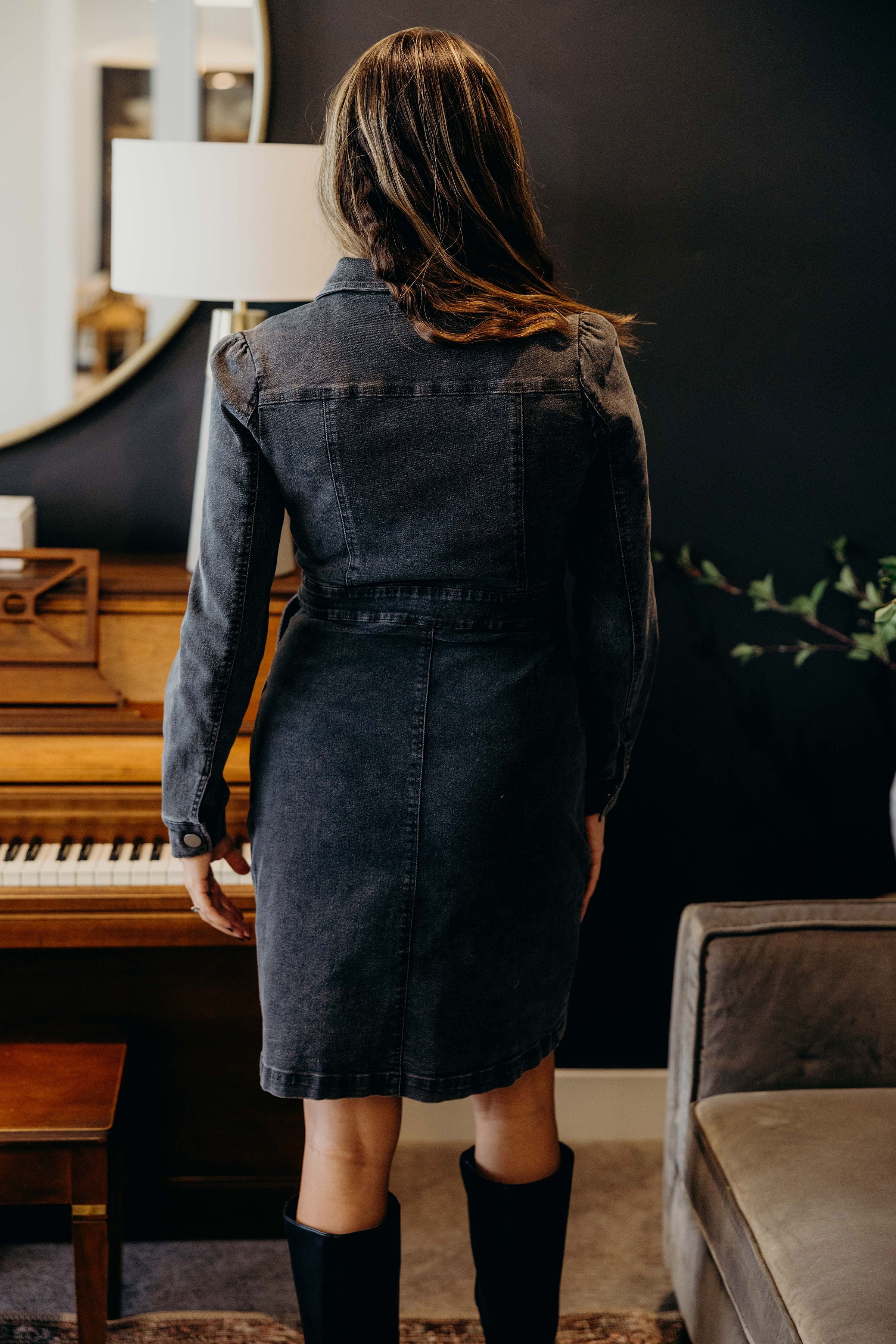 THE MAE IN VINTAGE BLACK WASH