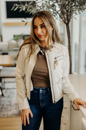 MOTO FAUX LEATHER JACKET IN WINTER WHITE