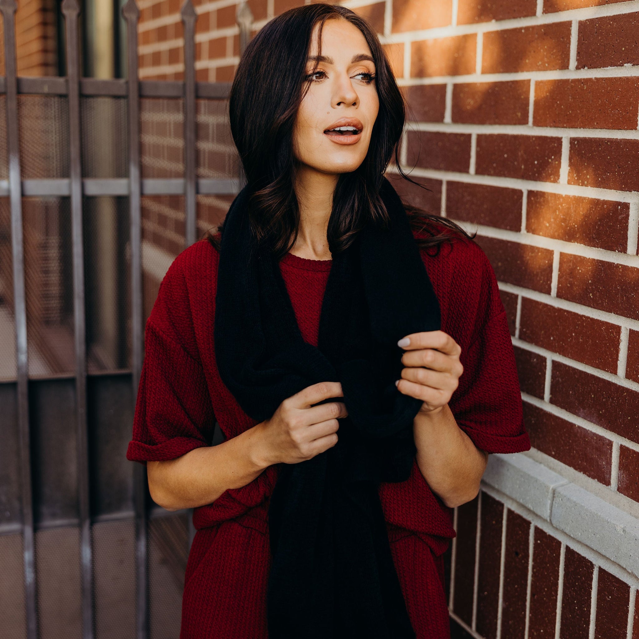 TEXTURED KNIT TOP IN CRANAPPLE