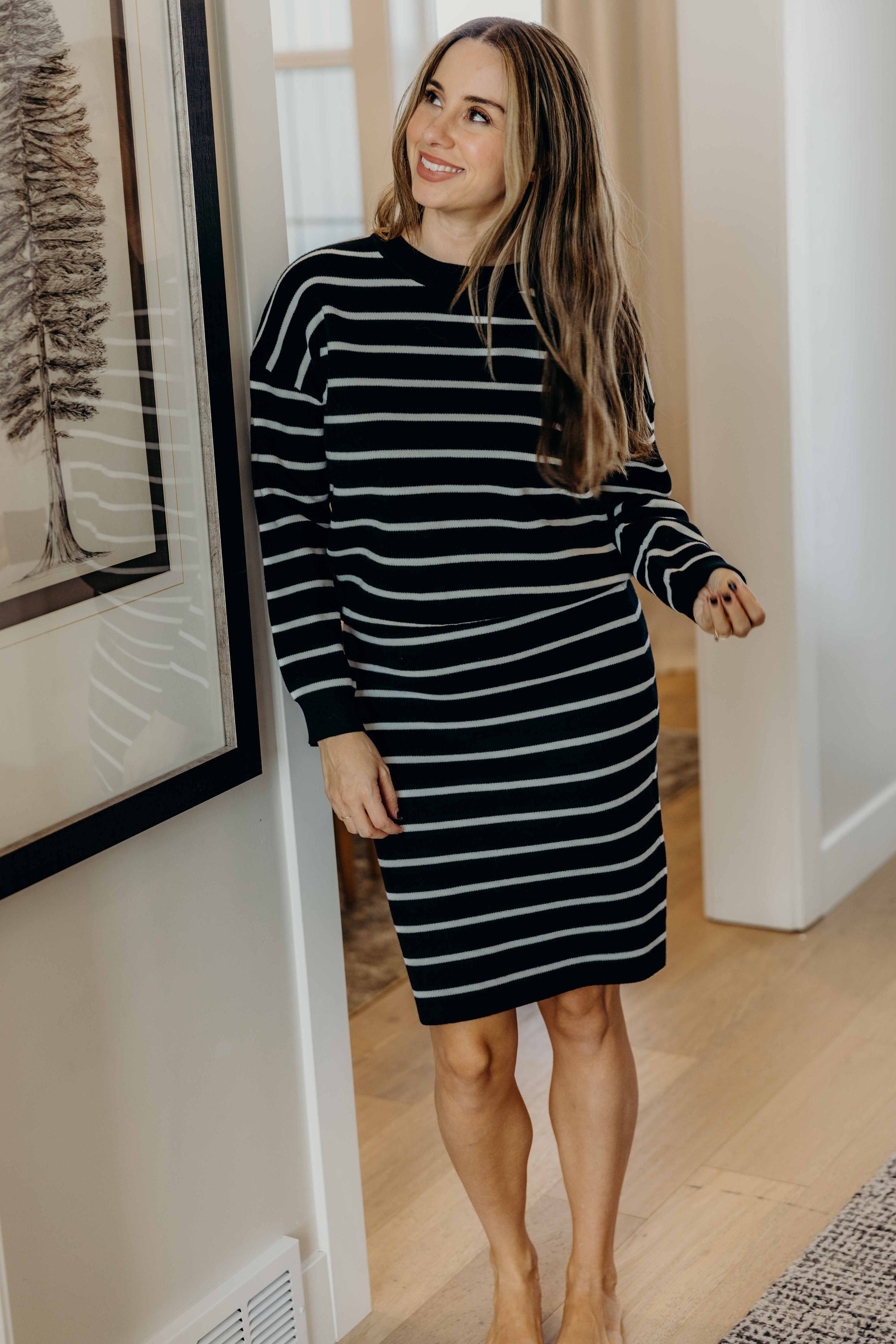 STRIPED KNIT SWEATER IN BLACK