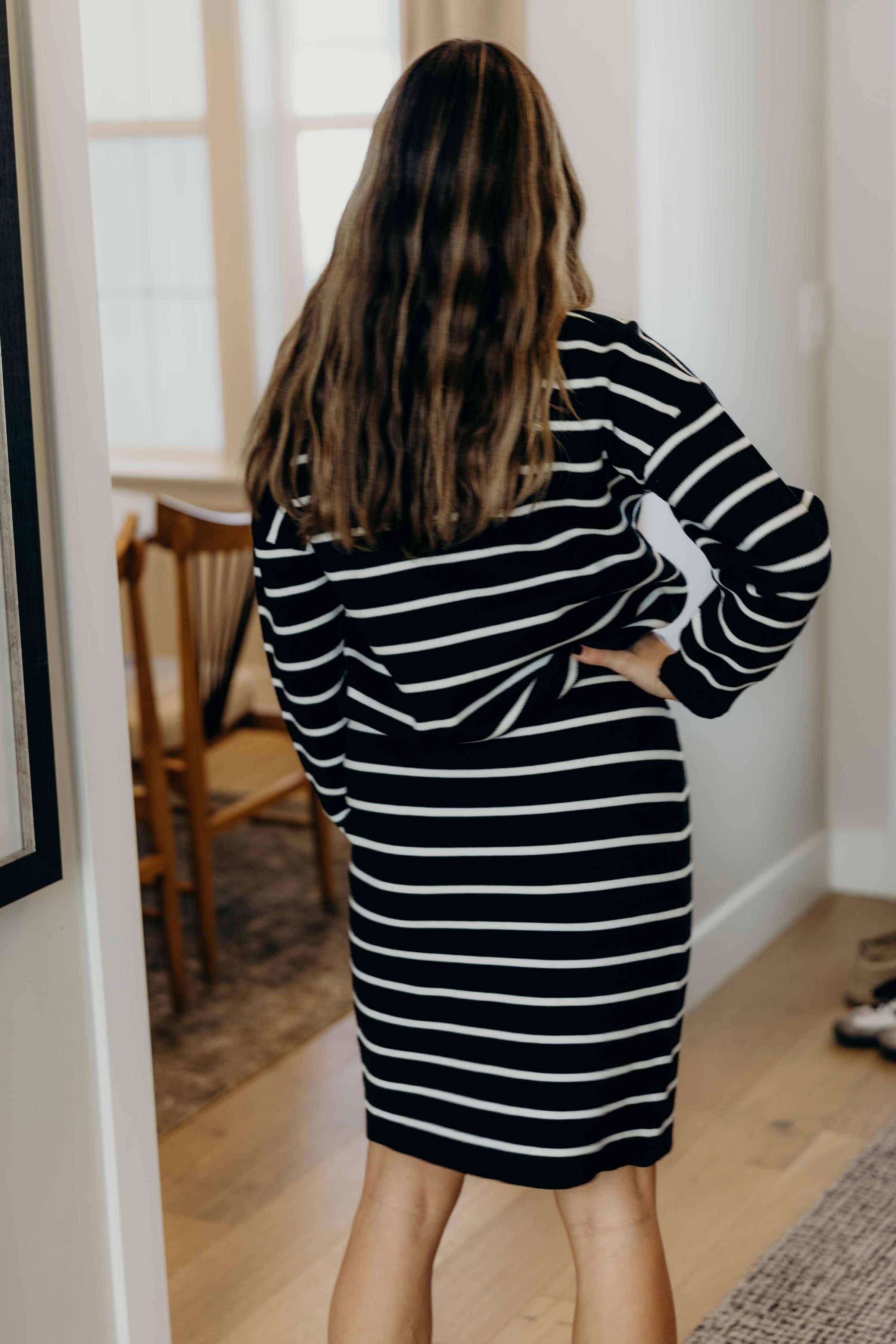 STRIPED KNIT SKIRT IN BLACK