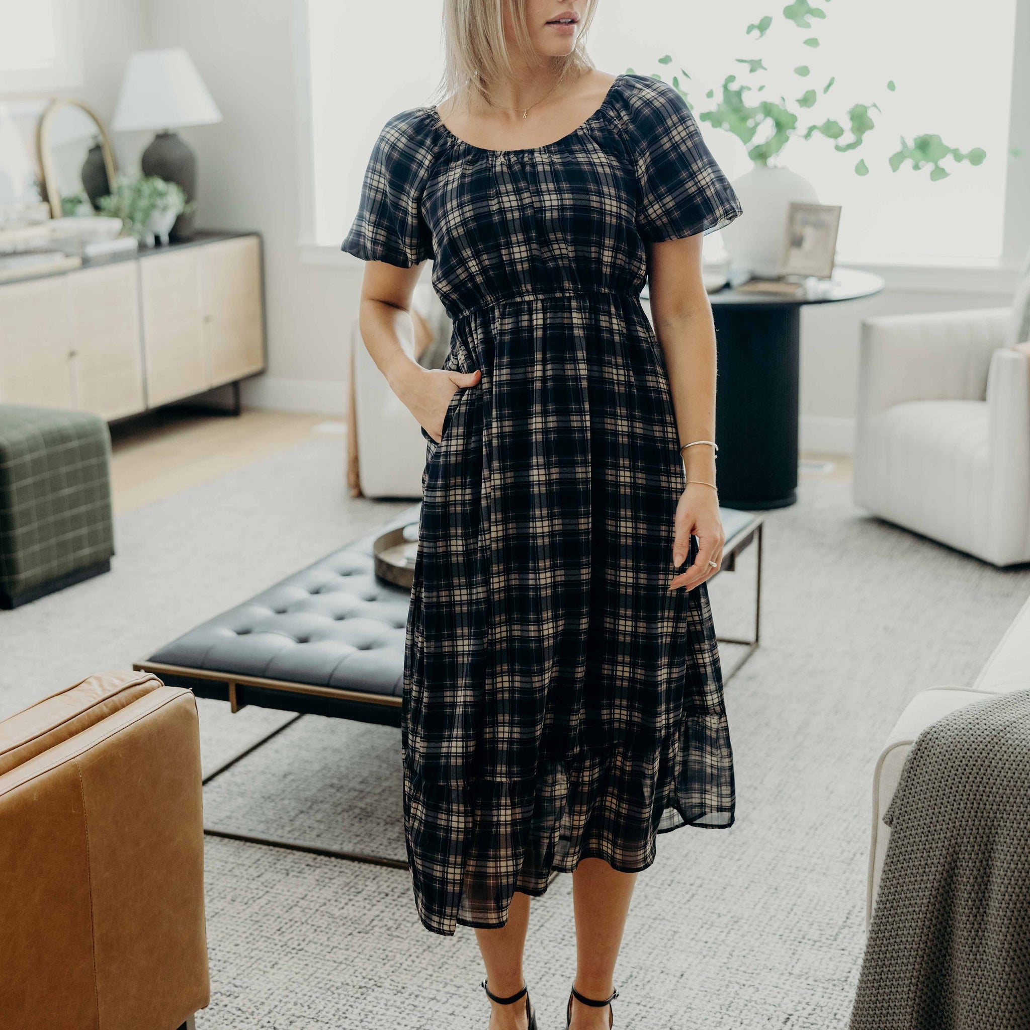 THE TWILA IN INDIGO GRID