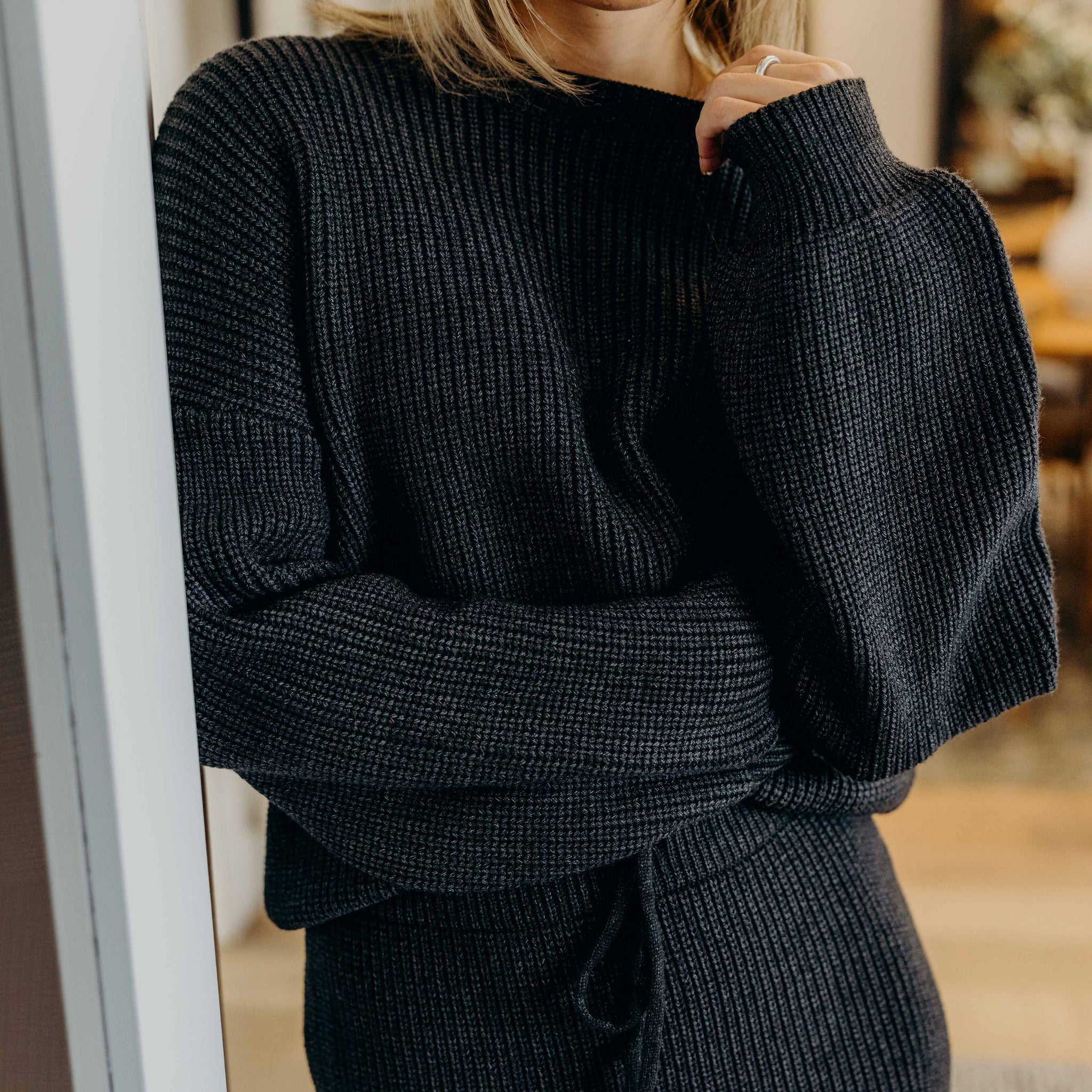 OVERSIZED SWEATER IN BRUSHED NICKEL