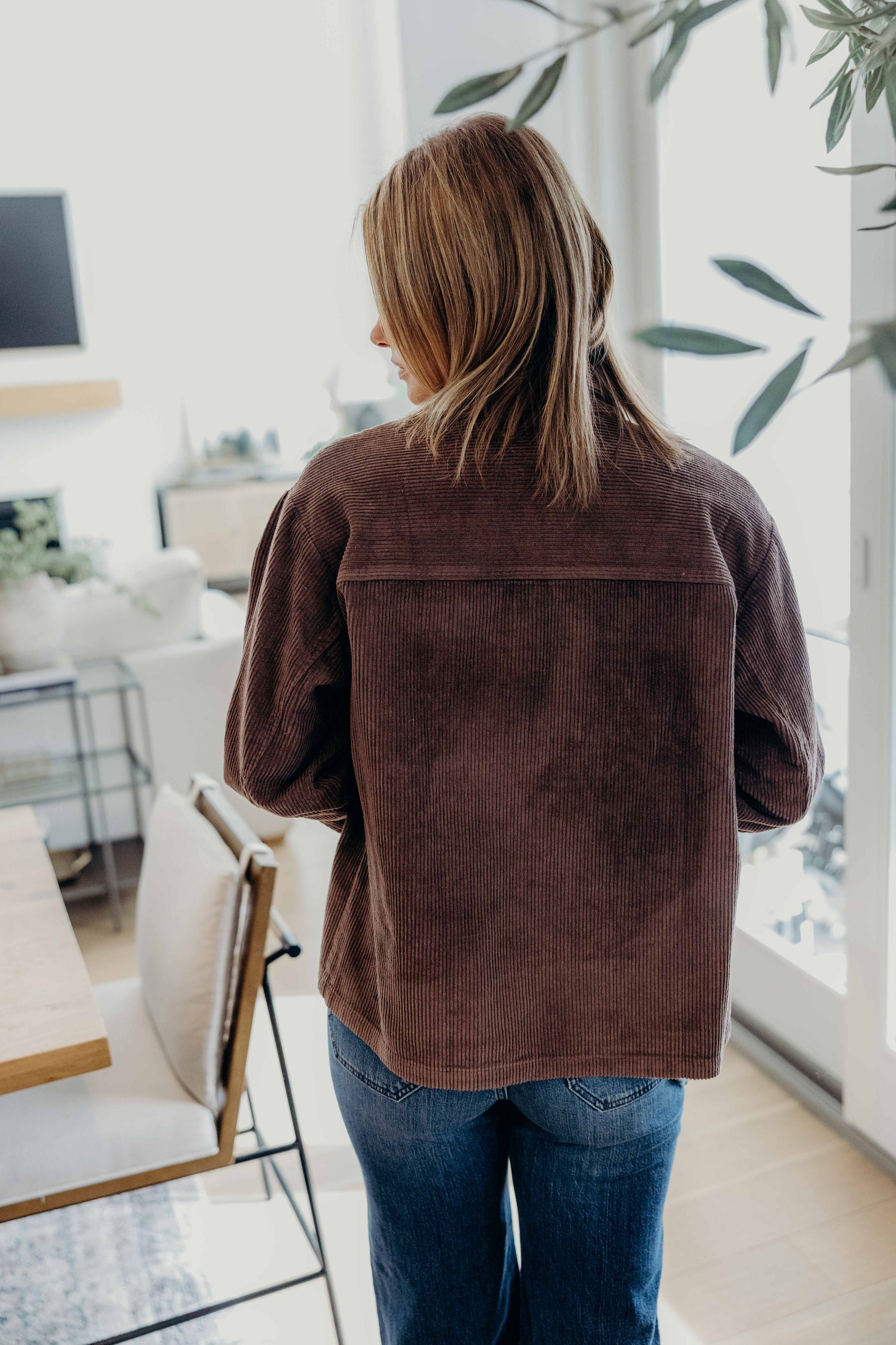 DOUBLE POCKET JACKET IN COCA MOCHA