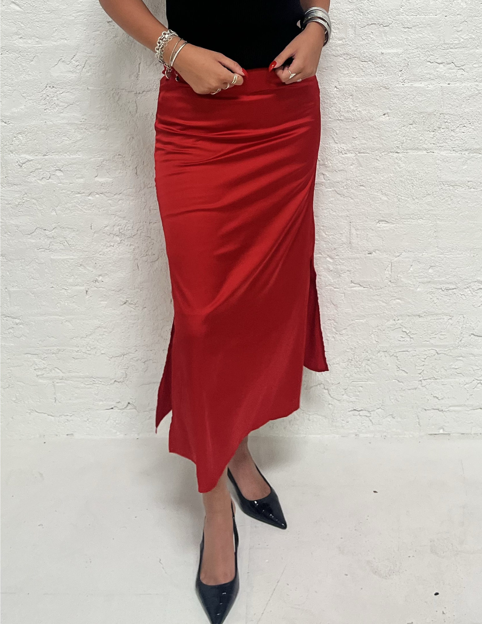 SLIP SKIRT IN RED FINAL SALE