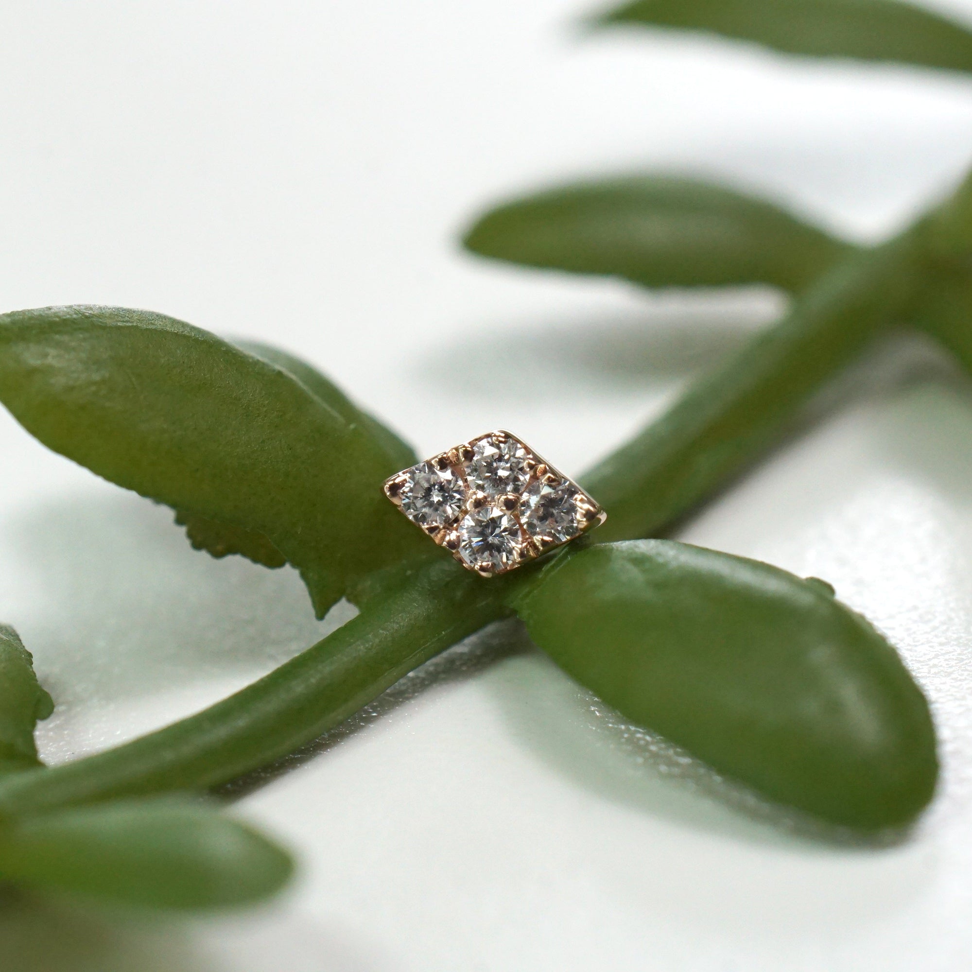 Rhombus - Diamond Pavé Rhombus