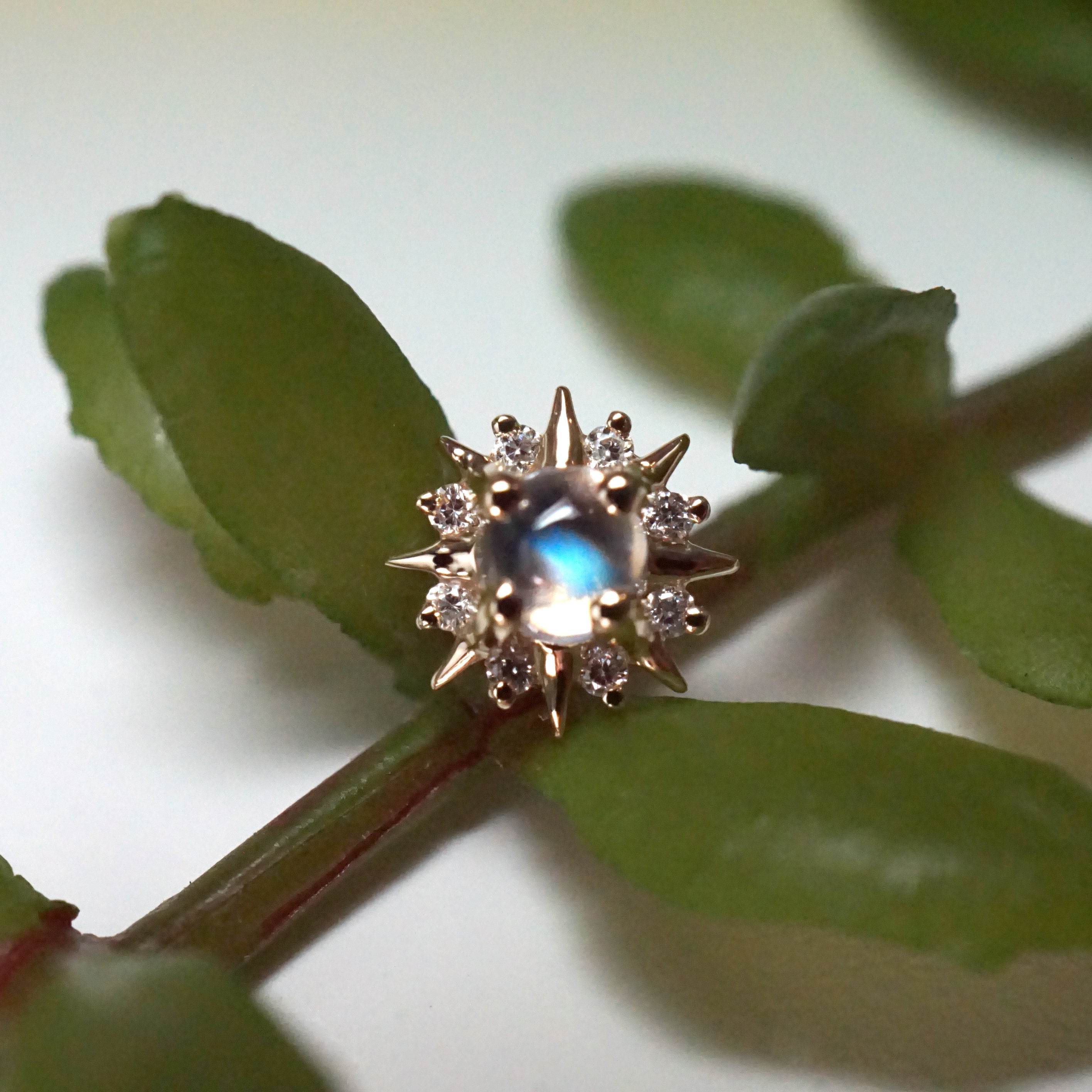 Surya Mini with Cabochon Gemstone